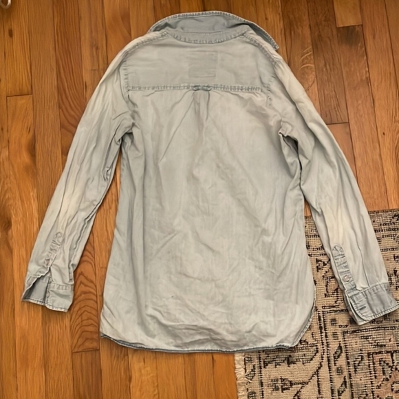 DONATED - Lightweight chambray top - Picture 2 of 3